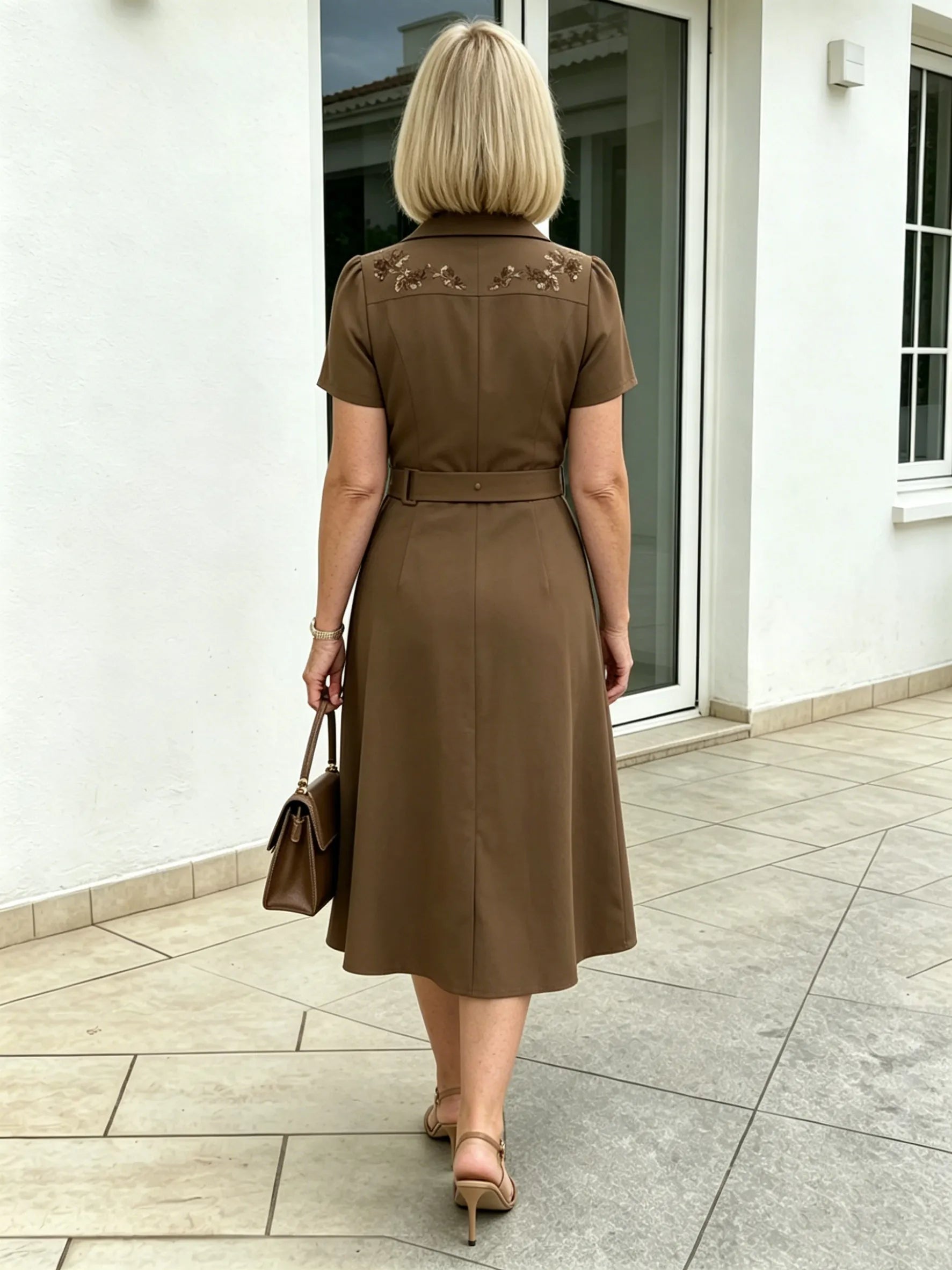 Brown Collared Sequin Embellished A-Line Midi Dress, Belted Waist Short Sleeve Elegant Dress for Mature Plus Size Women