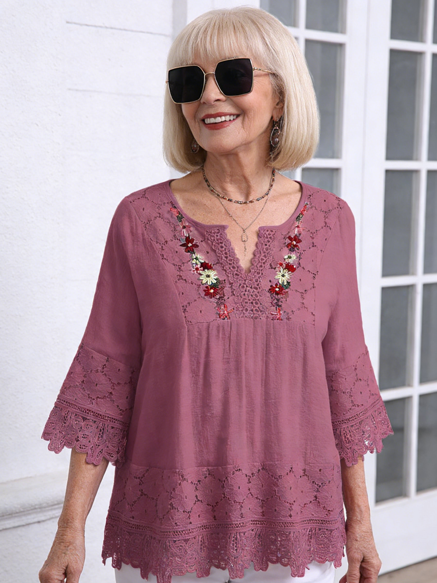 Cotton and Linen Splicing Lace Temperament V-neck Loose Top
