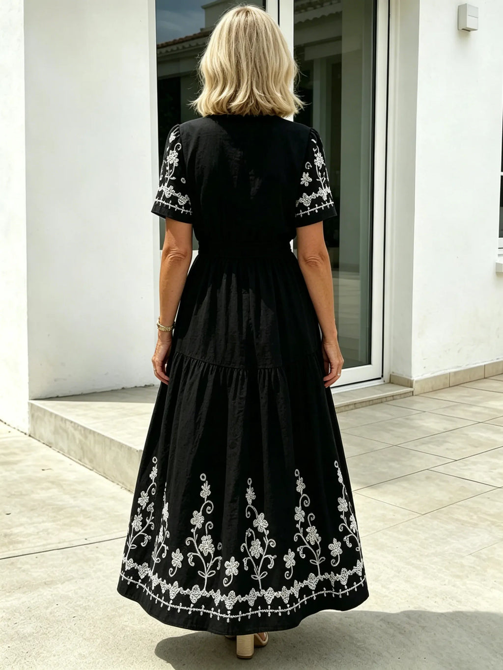 Simia Floral Short-sleeved Dress V-neck A-shaped Skirt