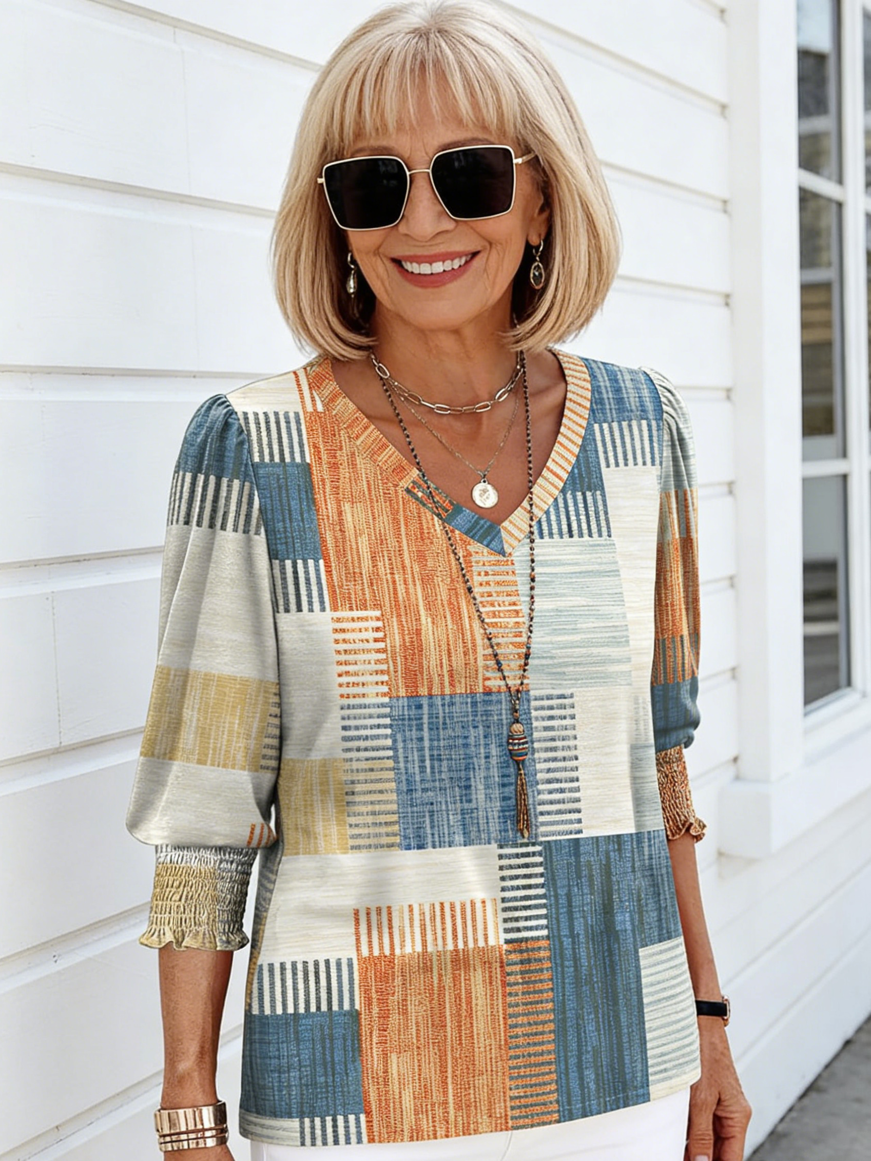 Seven-quarter-sleeved V-neck Printed Loose Casual T-shirt Top