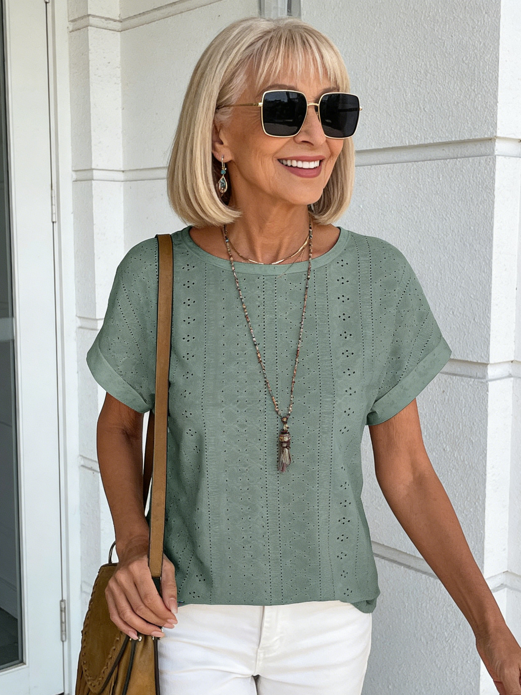 Textured Fabric Solid Color Crew Neck Loose Short Sleeve T-Shirt Top Women