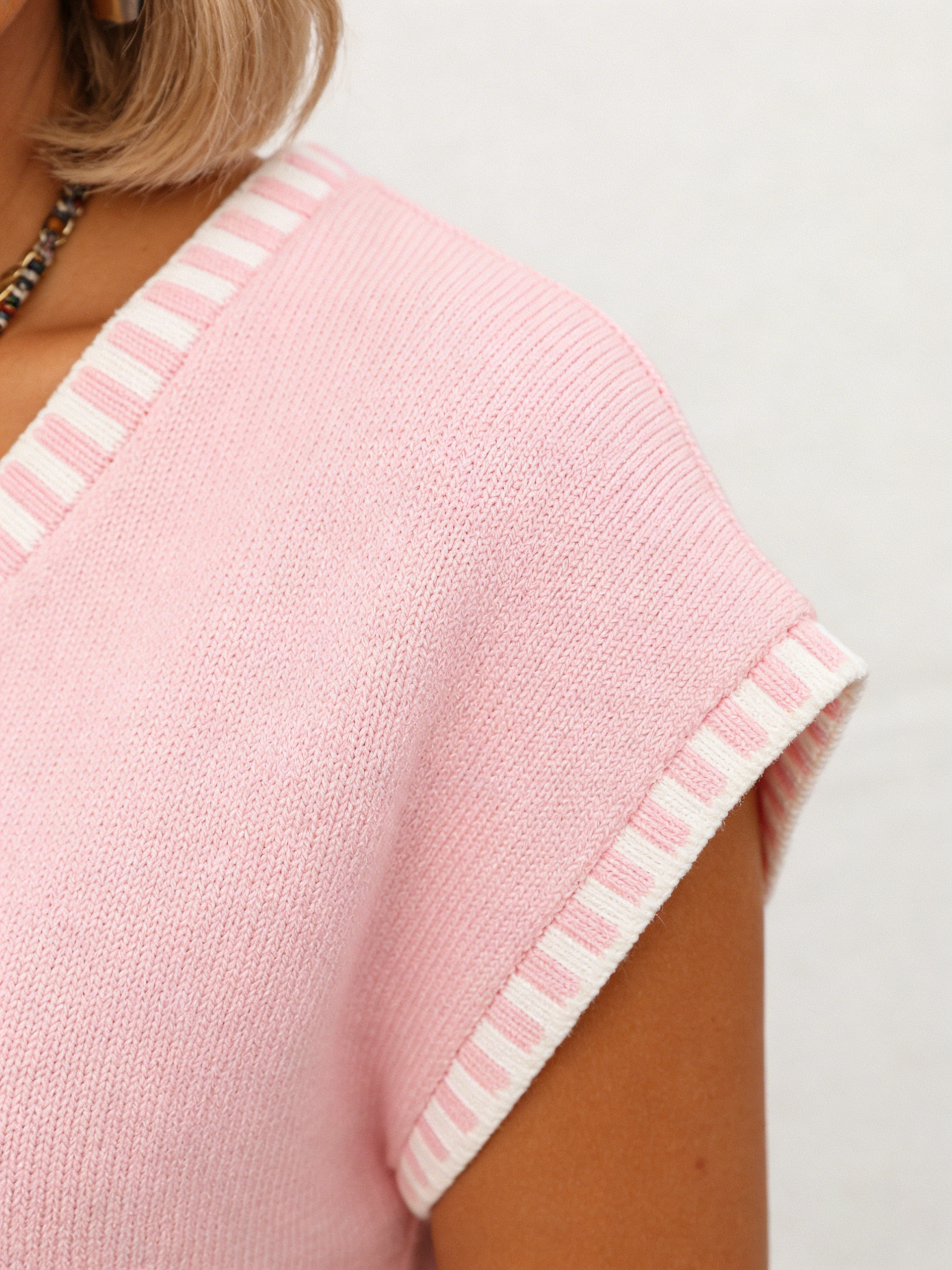 Women's Pullover V-neck Short-sleeved Striped Knitted Sweater