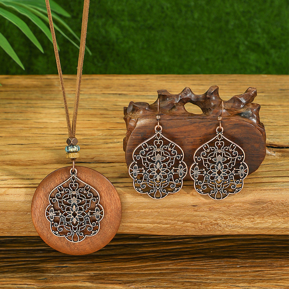 3pcs Boho Ethnic Long Sundry Colors Tassel Pendant Necklaces For Women Retro Rhinestone Drip Oil Alloy Necklace