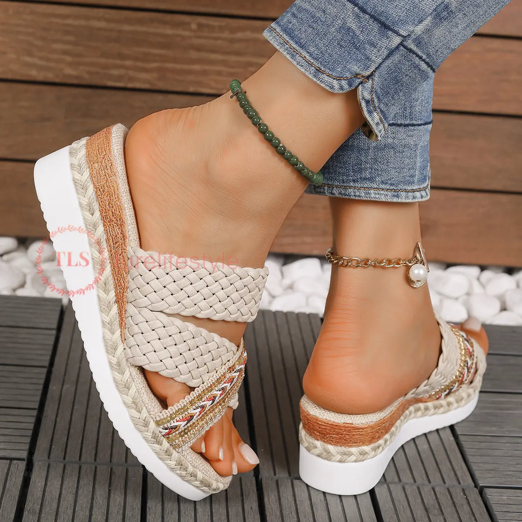 Thick-soled Women's Slippers Hemp Rope Woven Casual Fashion Fish Mouth Slippers