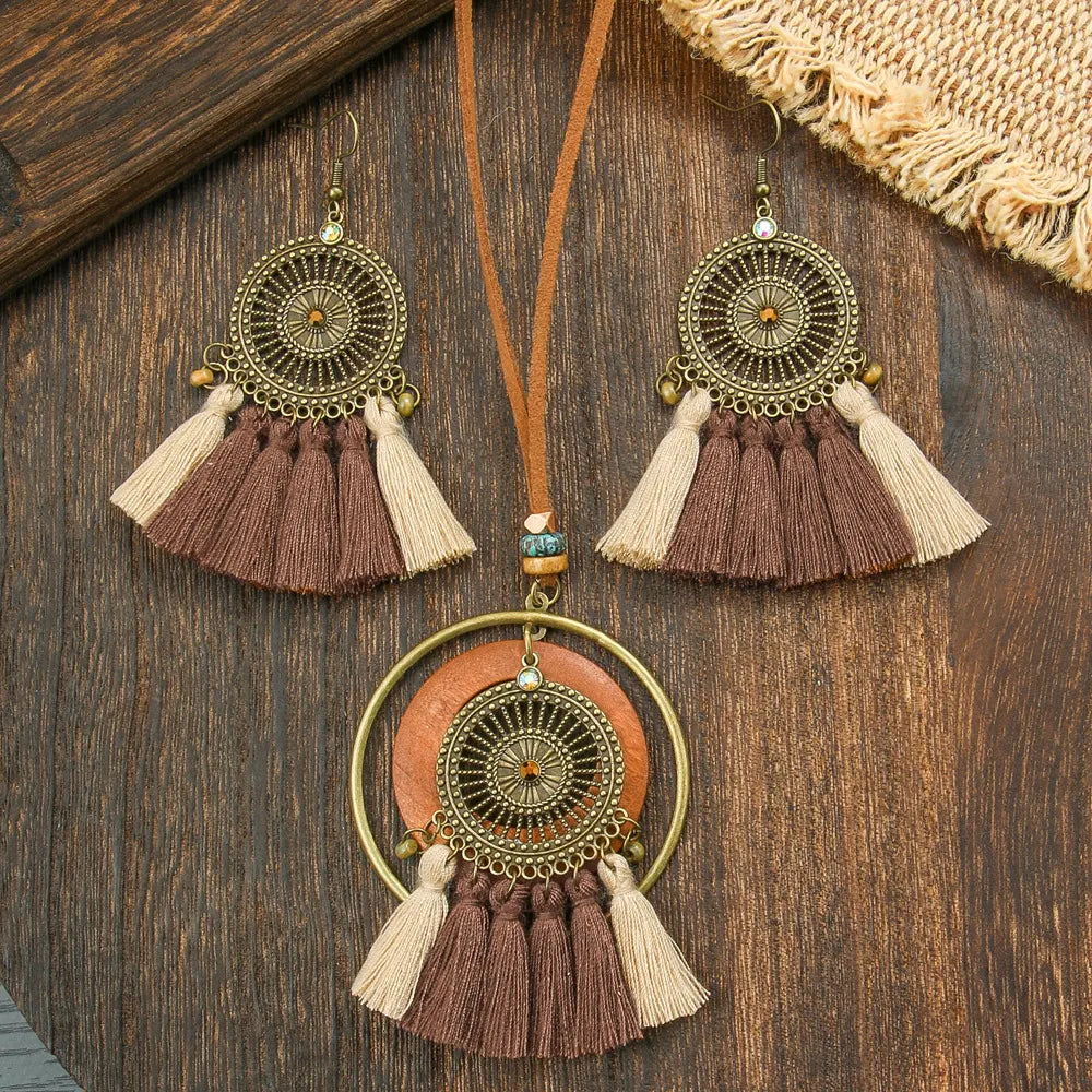 3pcs Boho Ethnic Long Sundry Colors Tassel Pendant Necklaces For Women Retro Rhinestone Drip Oil Alloy Necklace