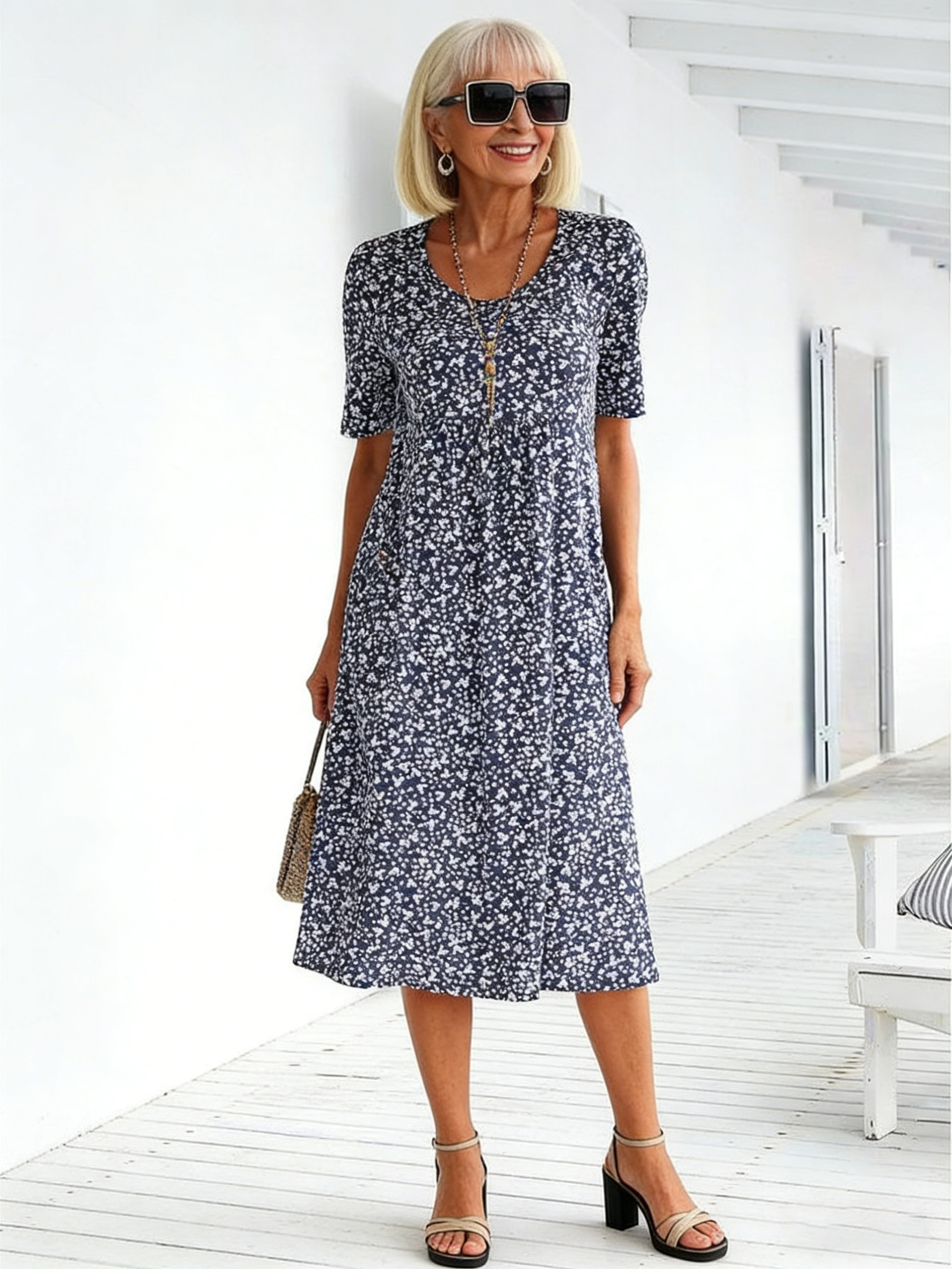 Holiday Style Round Neck Short-sleeved Floral Medium and Long Dress