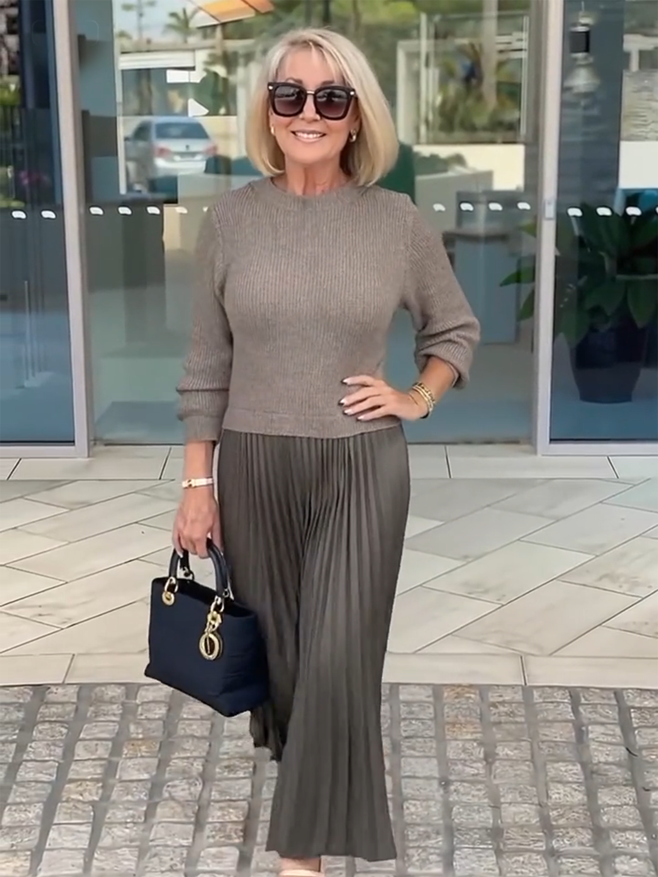 Knitted Long-sleeved Splicing Pleated Dress