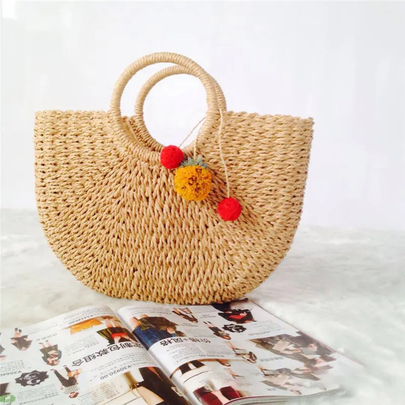 Straw Bag Versatile Women's Bag Casual Round Bucket Woven Straw Bag Vacation Beach Bag