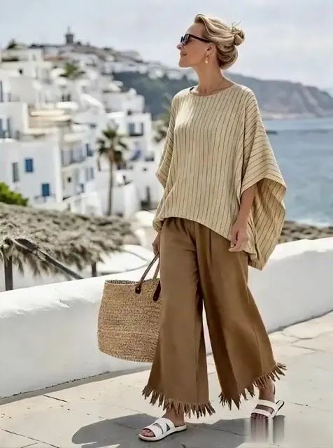 Women'S Loose-Fitting Batwing Sleeve Top And Striped Tassel Pants Set.
