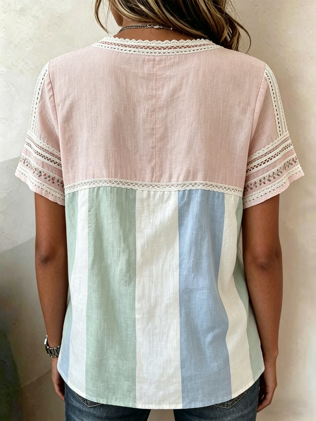 Women's Bohemian-style Striped Shirt With Rose Embroidery And Lace Trim (crew Neck)