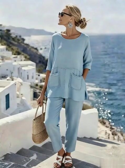 Women'S Casual Solid Color Top And Pants Set With Side Slits.