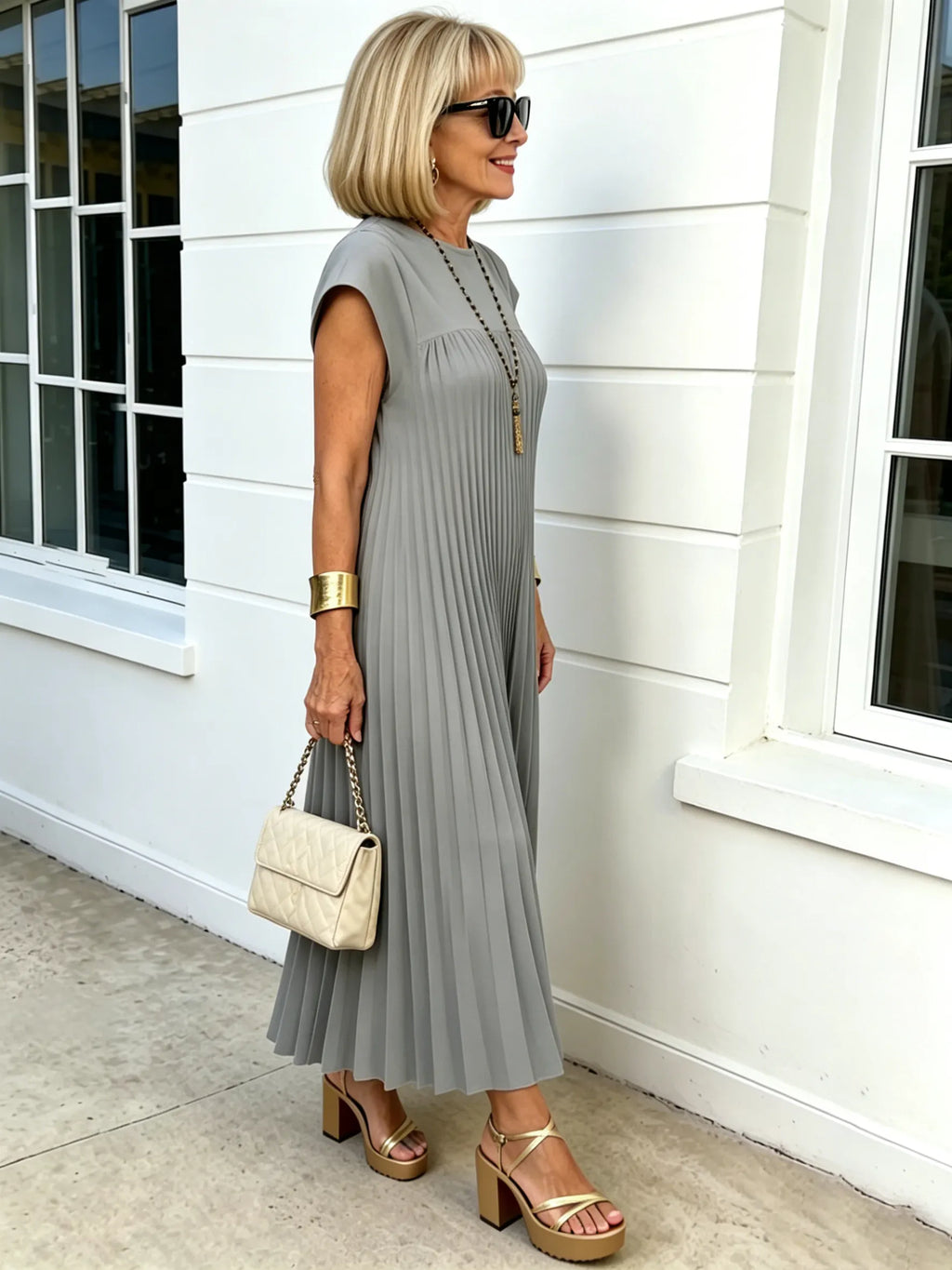Elastic Dress Women's Elegant Fashion Crew Neck Sleeveless Pleated Long Dress