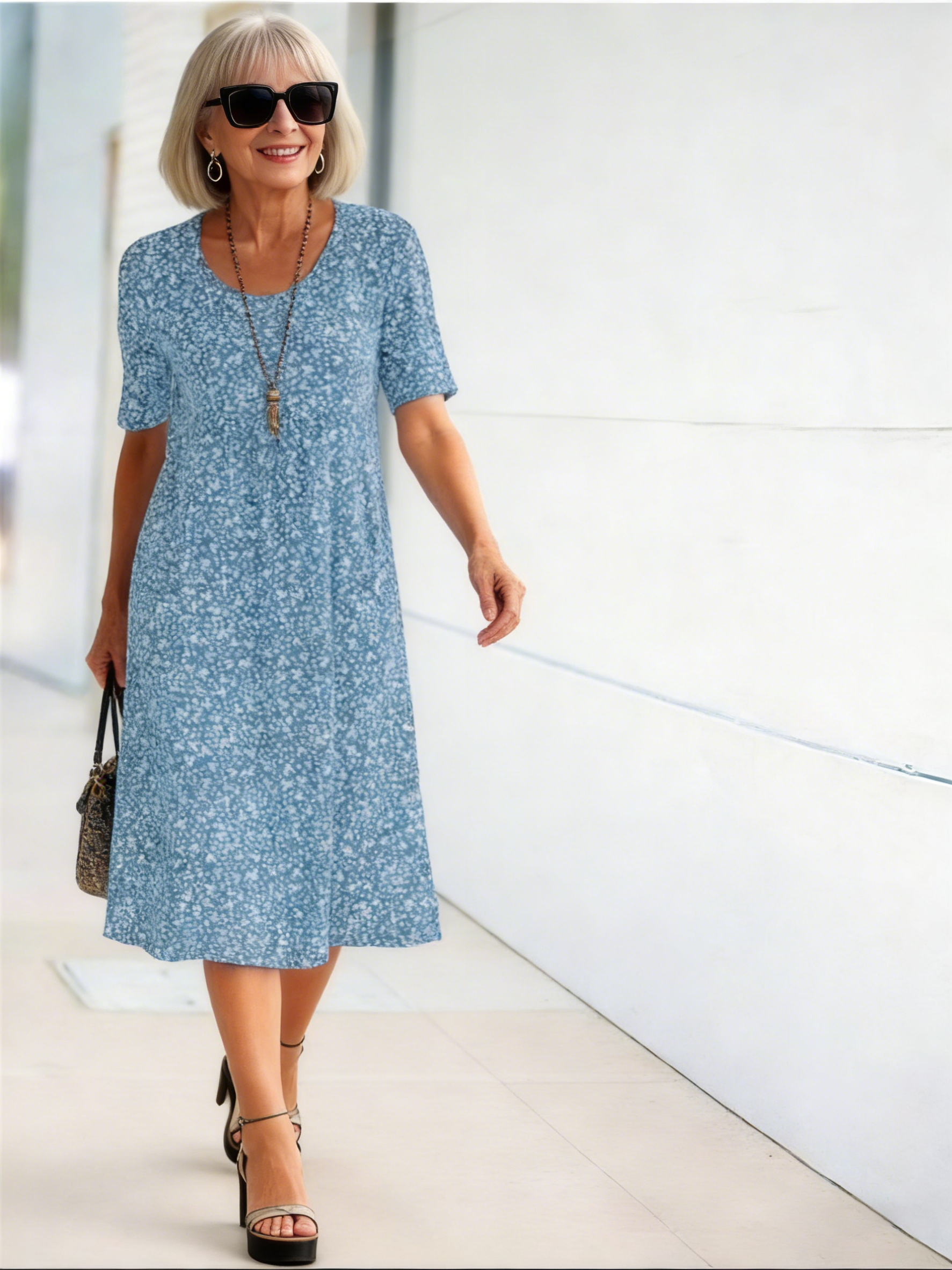 Holiday Style Round Neck Short-sleeved Floral Medium and Long Dress