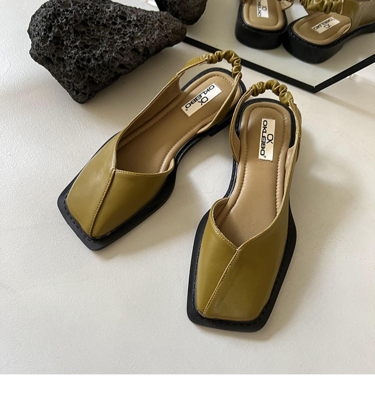 Back Empty Bag Head Sandals Women's Spring and Summer Flat Bottom Wind Square Head Single Shoes French Retro Sandals Outer Wear