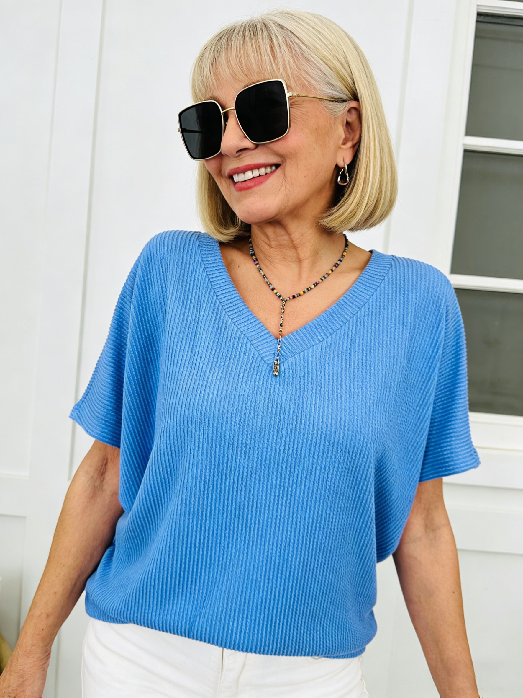 V-neck Threaded T-shirt Casual Small Loose Short-sleeved Top Women's Clothing