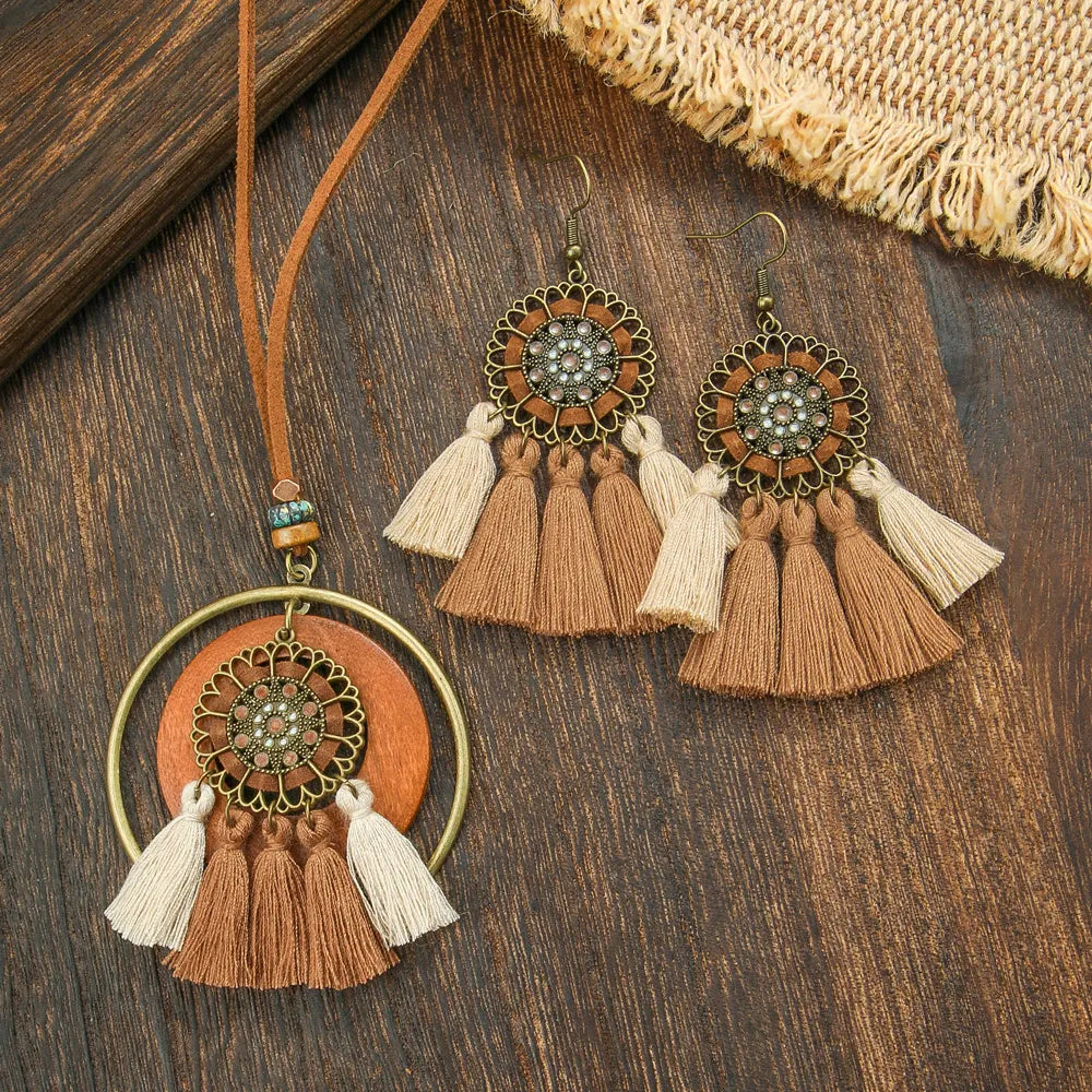 3pcs Boho Ethnic Long Sundry Colors Tassel Pendant Necklaces For Women Retro Rhinestone Drip Oil Alloy Necklace