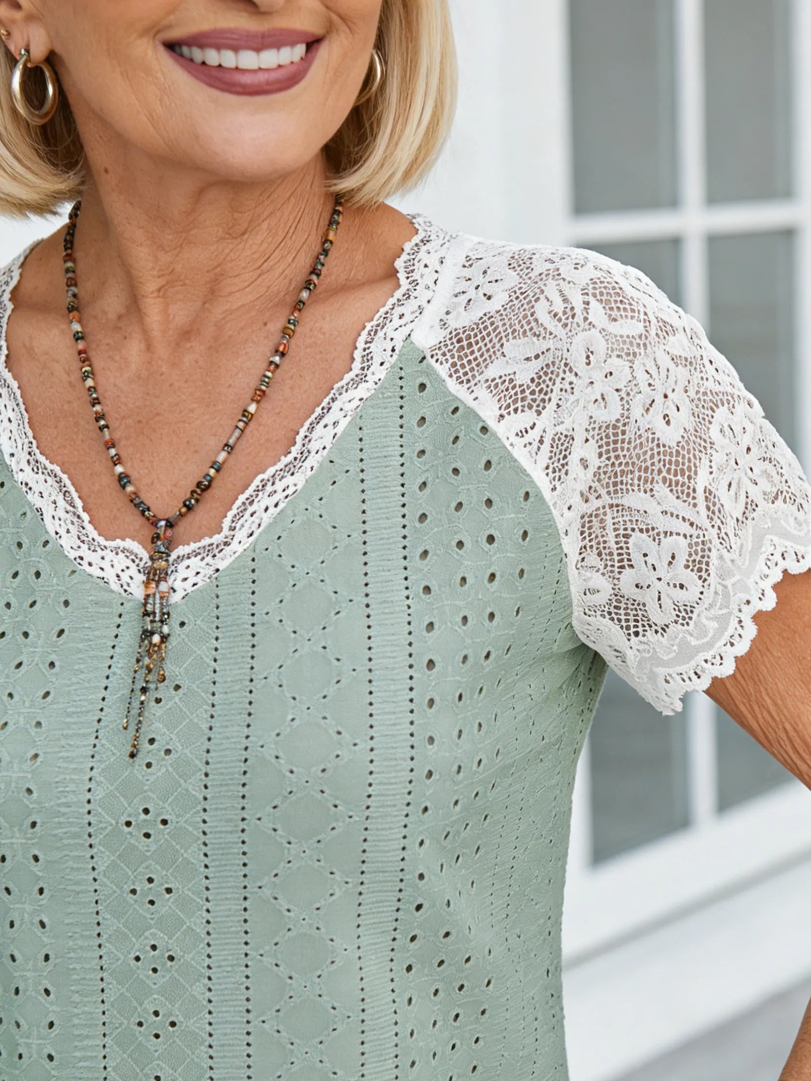 Textured Fabric New V-neck Lace Splicing Loose Casual Hole T-shirt