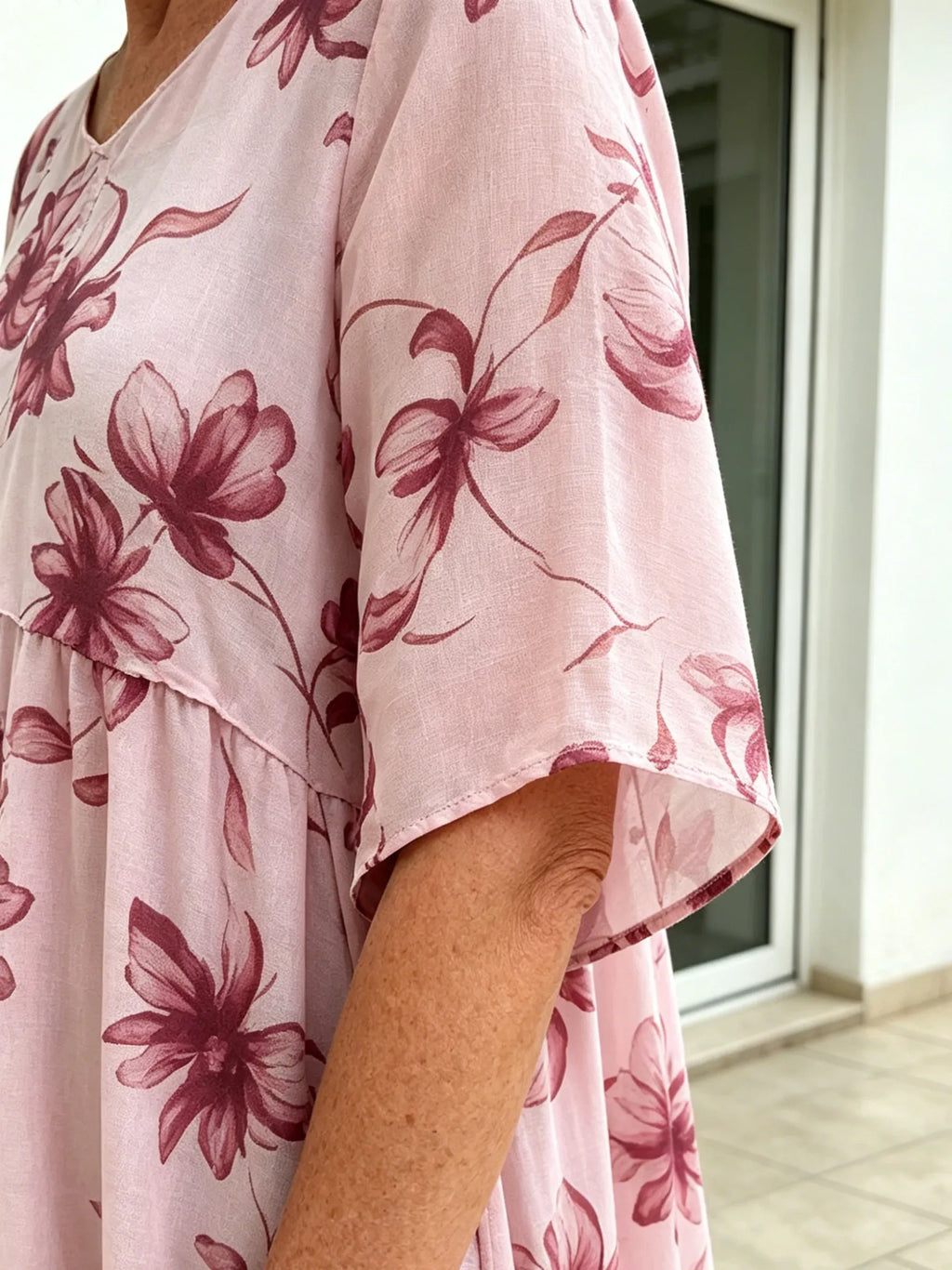 Blush Pink Floral Chiffon Maxi Dress, Round Neck Short Sleeve Loose Tummy Concealing Age-Reducing Dress for Mature Women