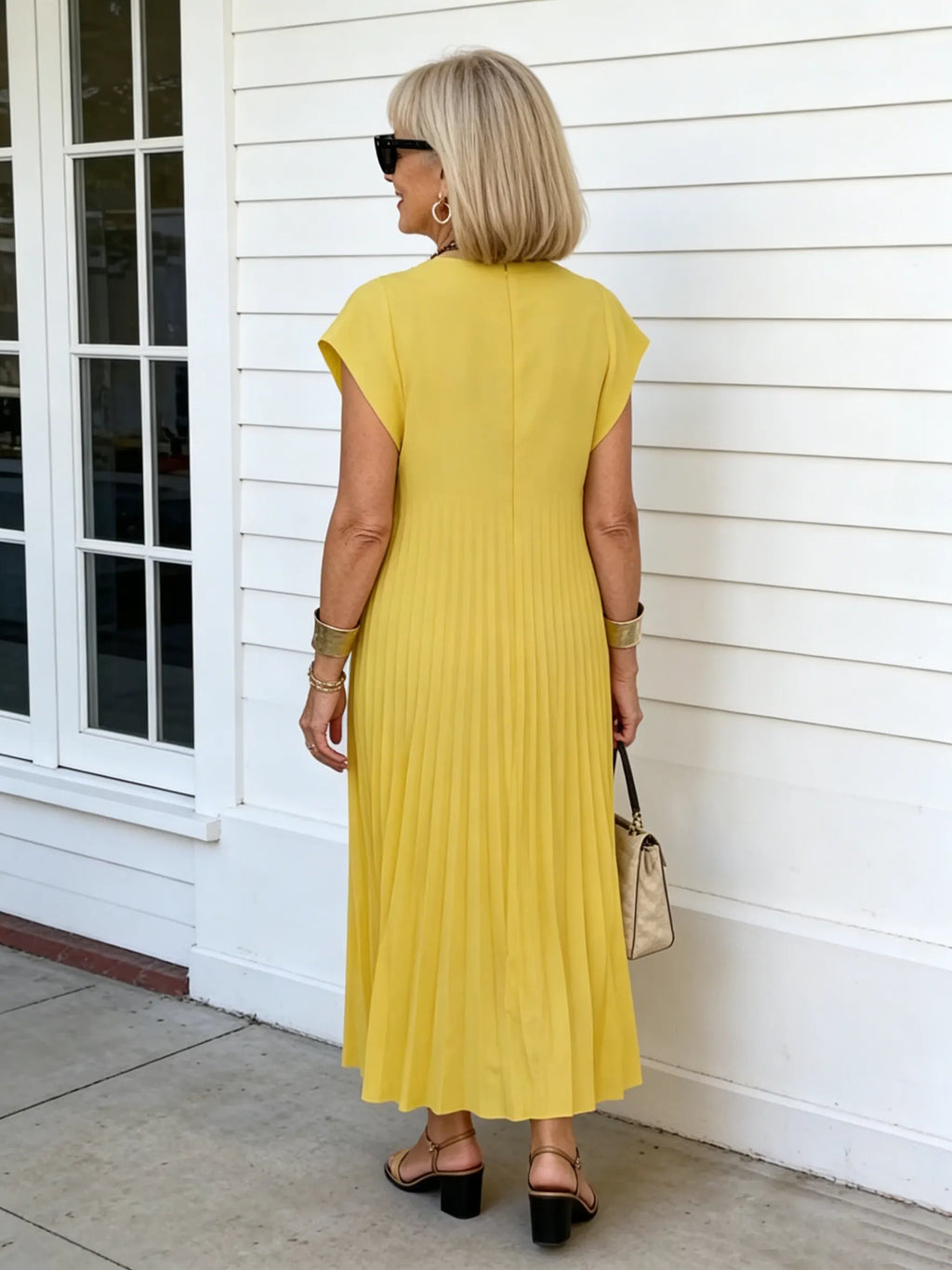 Elastic Dress Women's Elegant Fashion Crew Neck Sleeveless Pleated Long Dress
