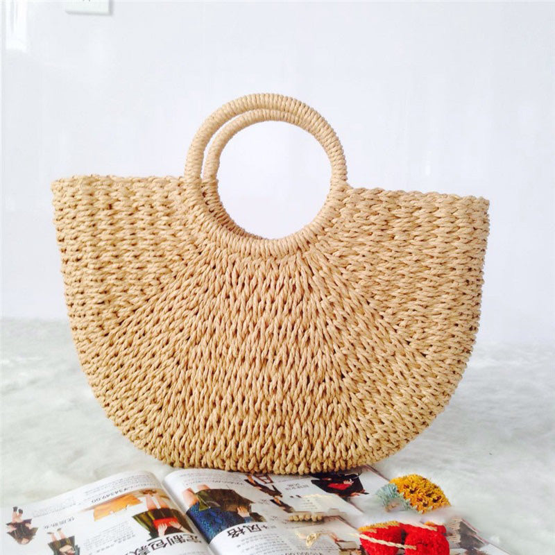 Straw Bag Versatile Women's Bag Casual Round Bucket Woven Straw Bag Vacation Beach Bag