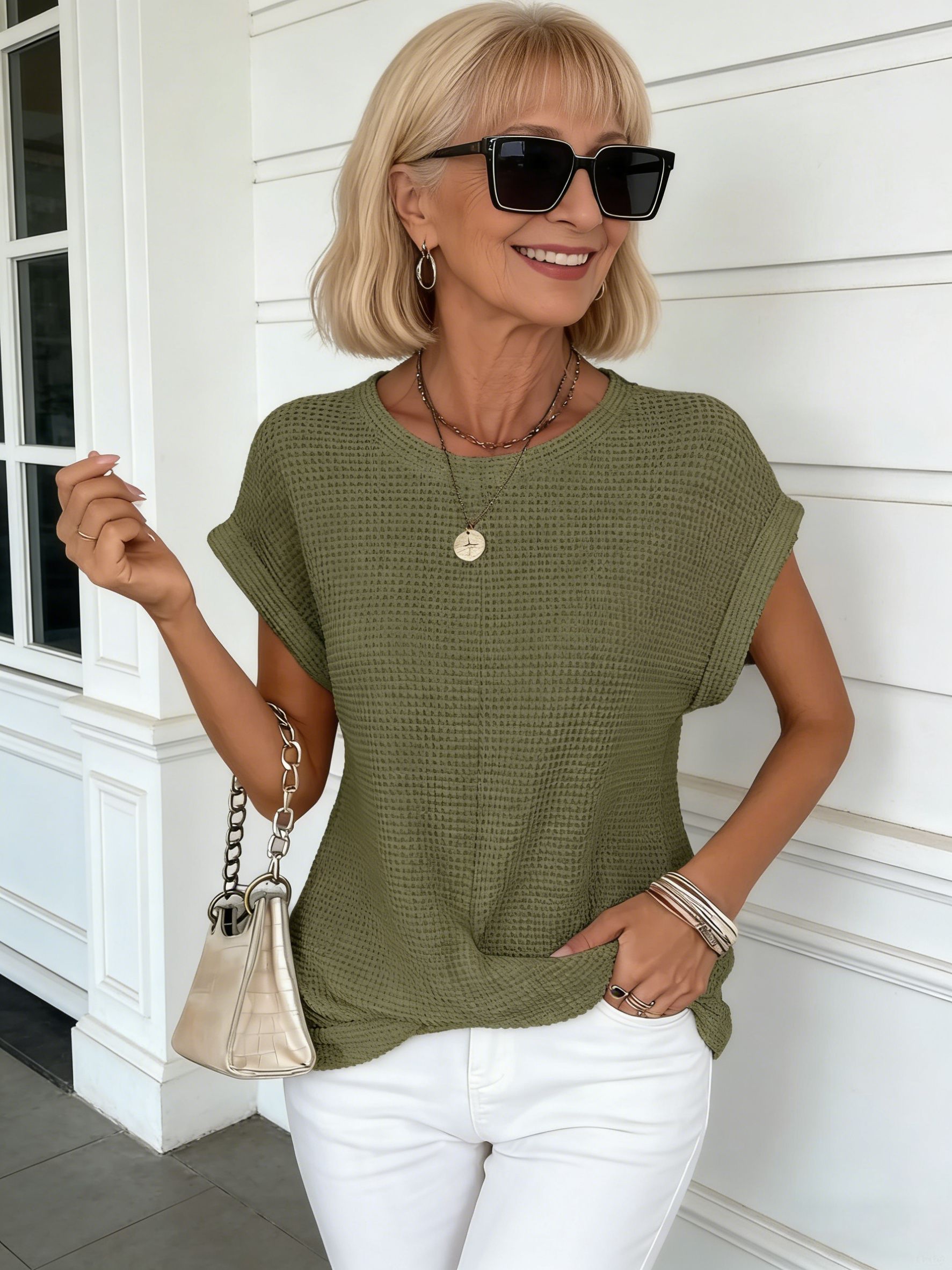 Textured Fabric Crew Neck T-Shirt Elegant Short Twist Hoop Top Women's Cross