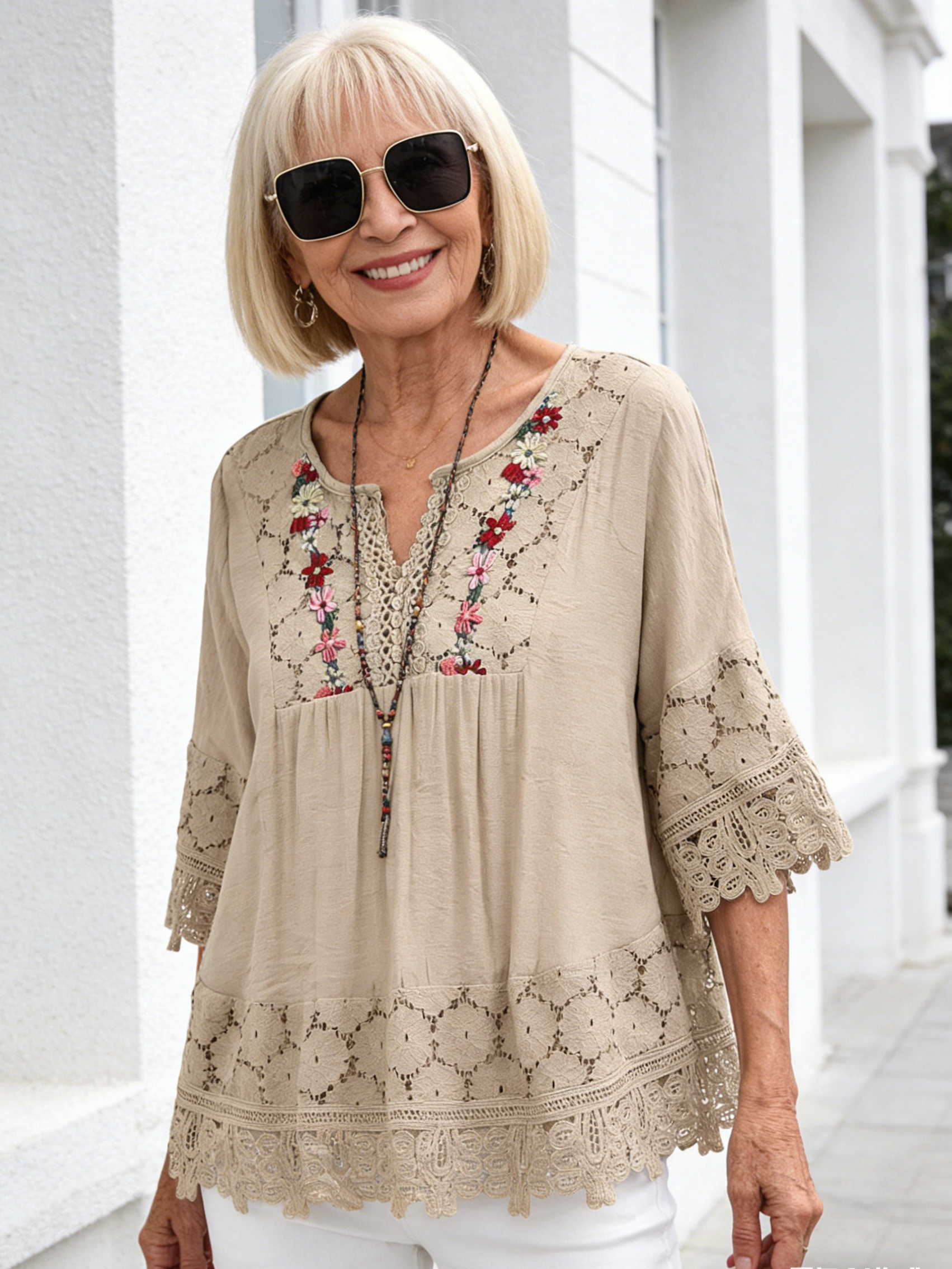 Cotton and Linen Splicing Lace Temperament V-neck Loose Top
