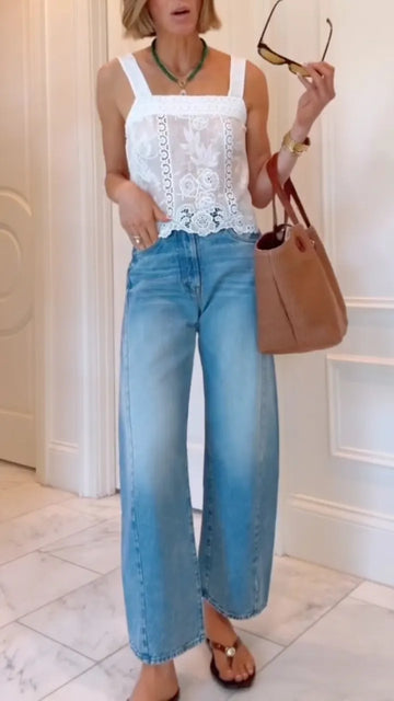 Lace Cami Top & Light Blue Wide‐Leg Cropped Jeans