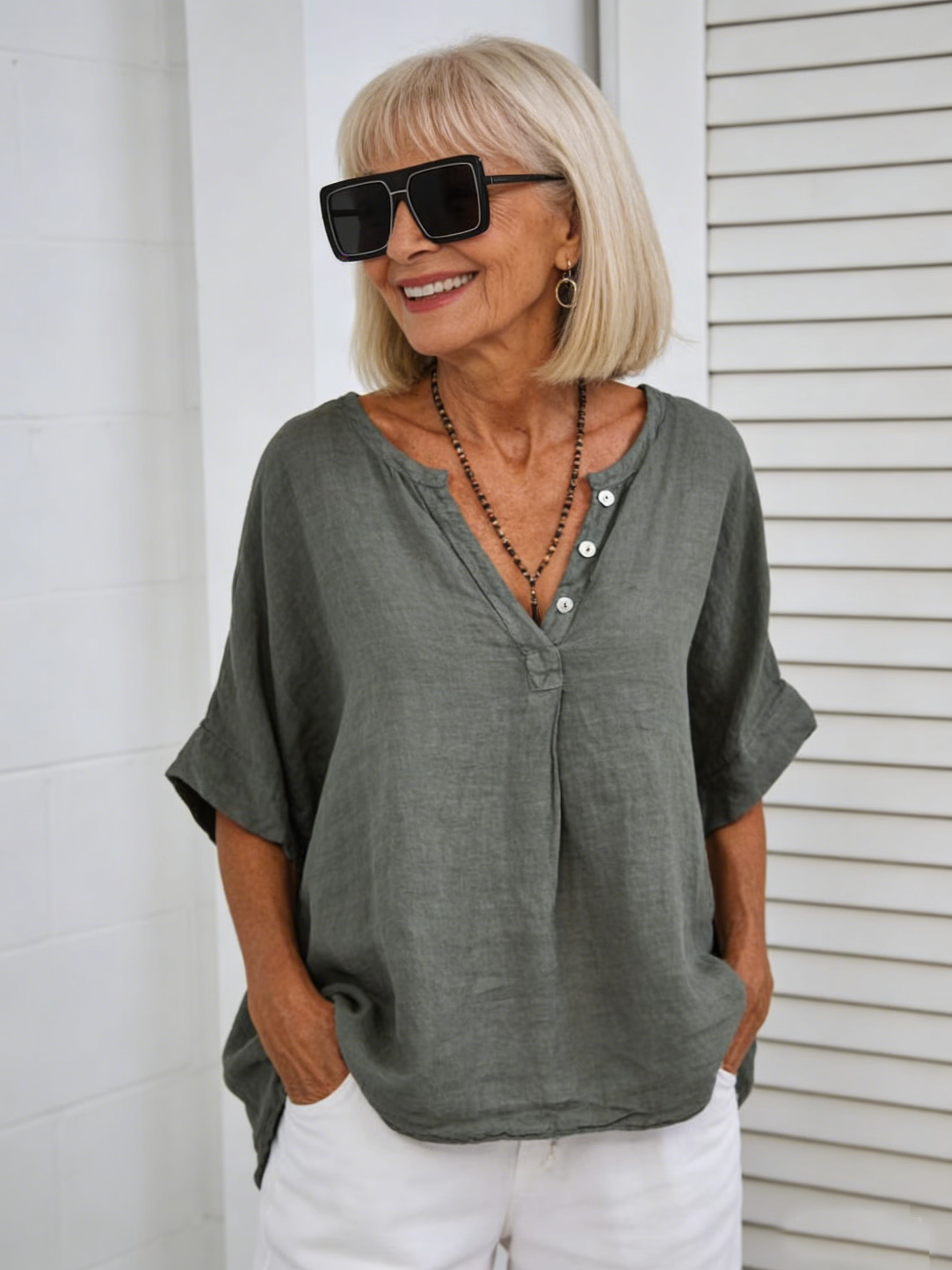 Cotton and Linen Casual Loose Fashion Medium Sleeve Solid Color Door Tube V-neck Button Shirt