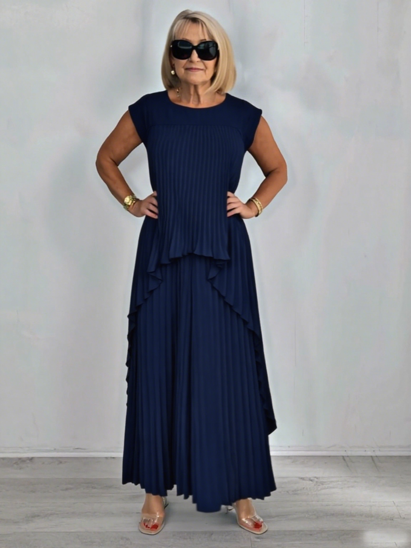 2Pcs Crew Neck Solid Color Sleeve Top Pleated Straight Pants Set Two-piece Set