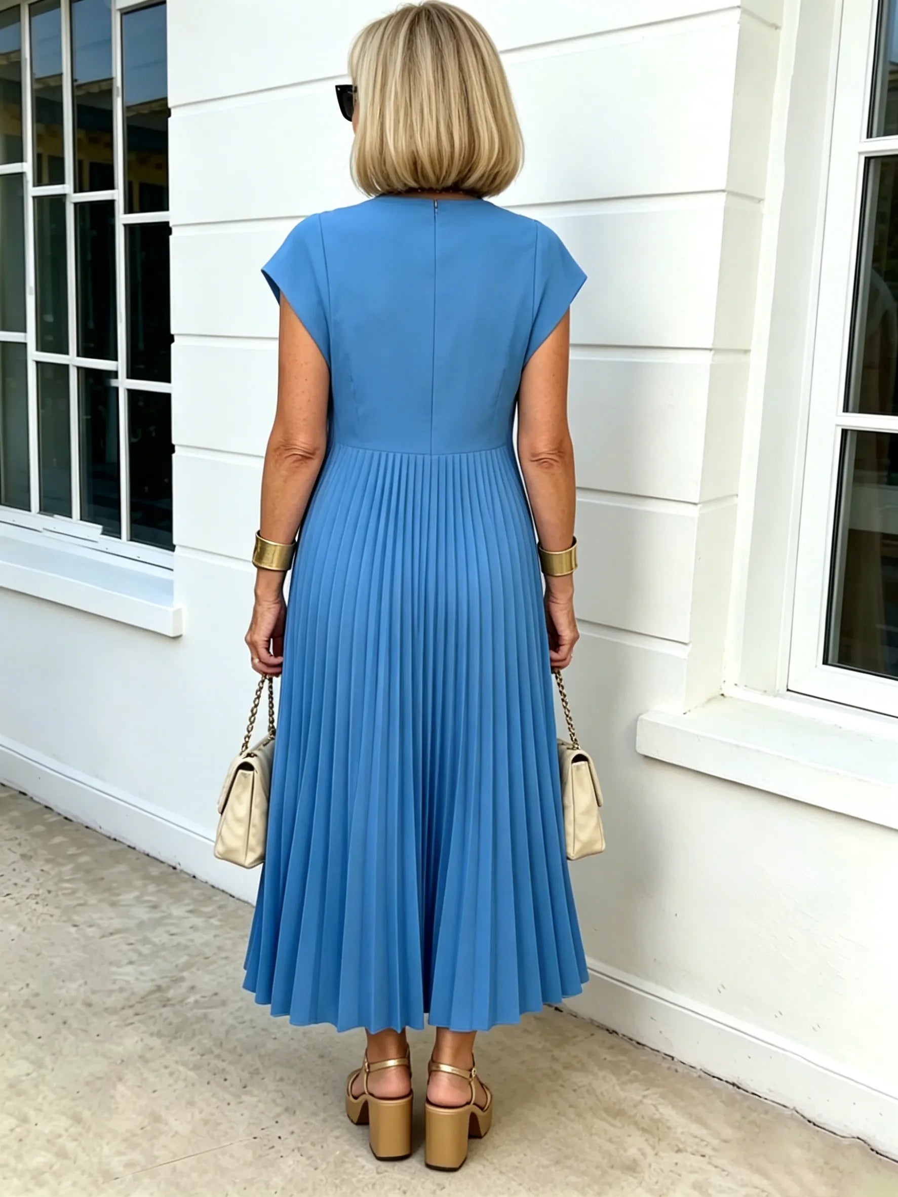 Elastic Dress Women's Elegant Fashion Crew Neck Sleeveless Pleated Long Dress