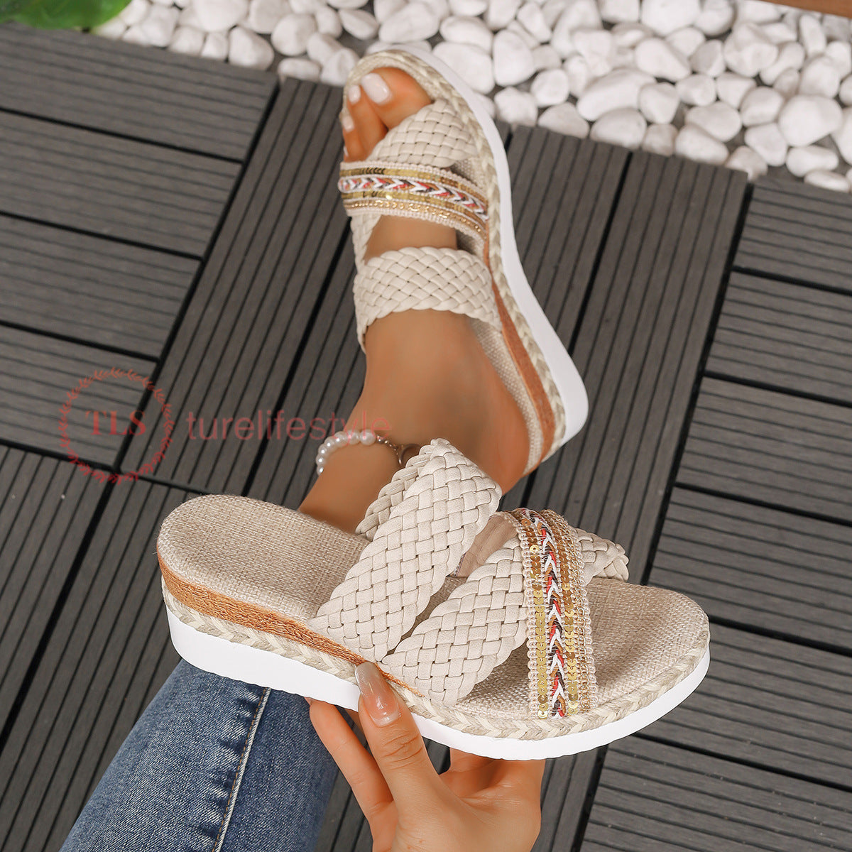 Thick-soled Women's Slippers Hemp Rope Woven Casual Fashion Fish Mouth Slippers