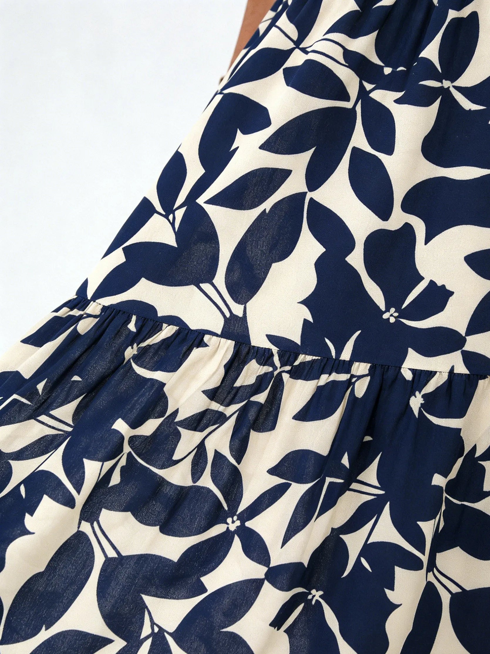 Vacation Fashion Fungus Edge Flying Sleeves Lace-Up Printed  Dress