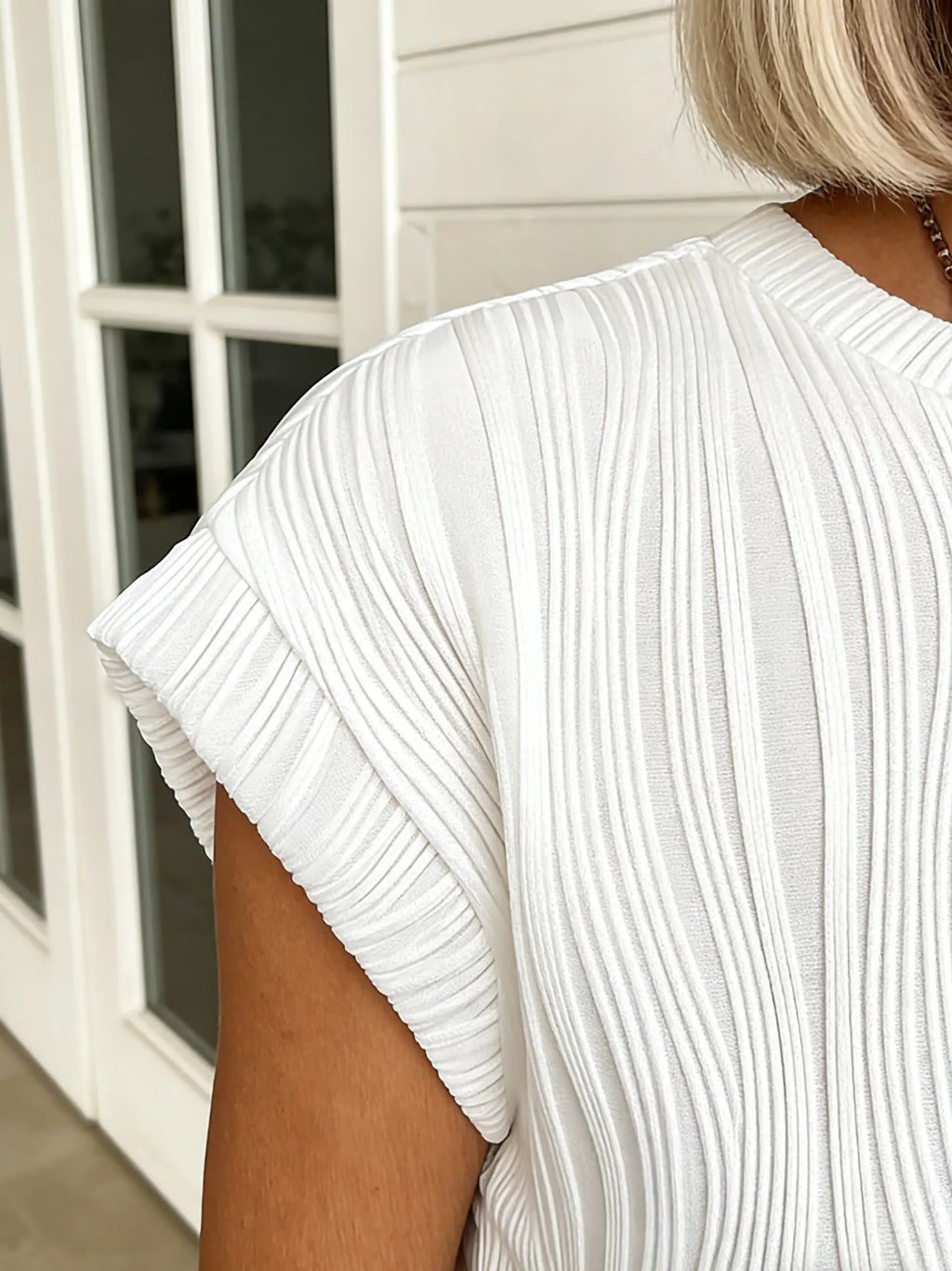 Textured Fabric Crew Neck Short Sleeve Textured T-Shirt Top
