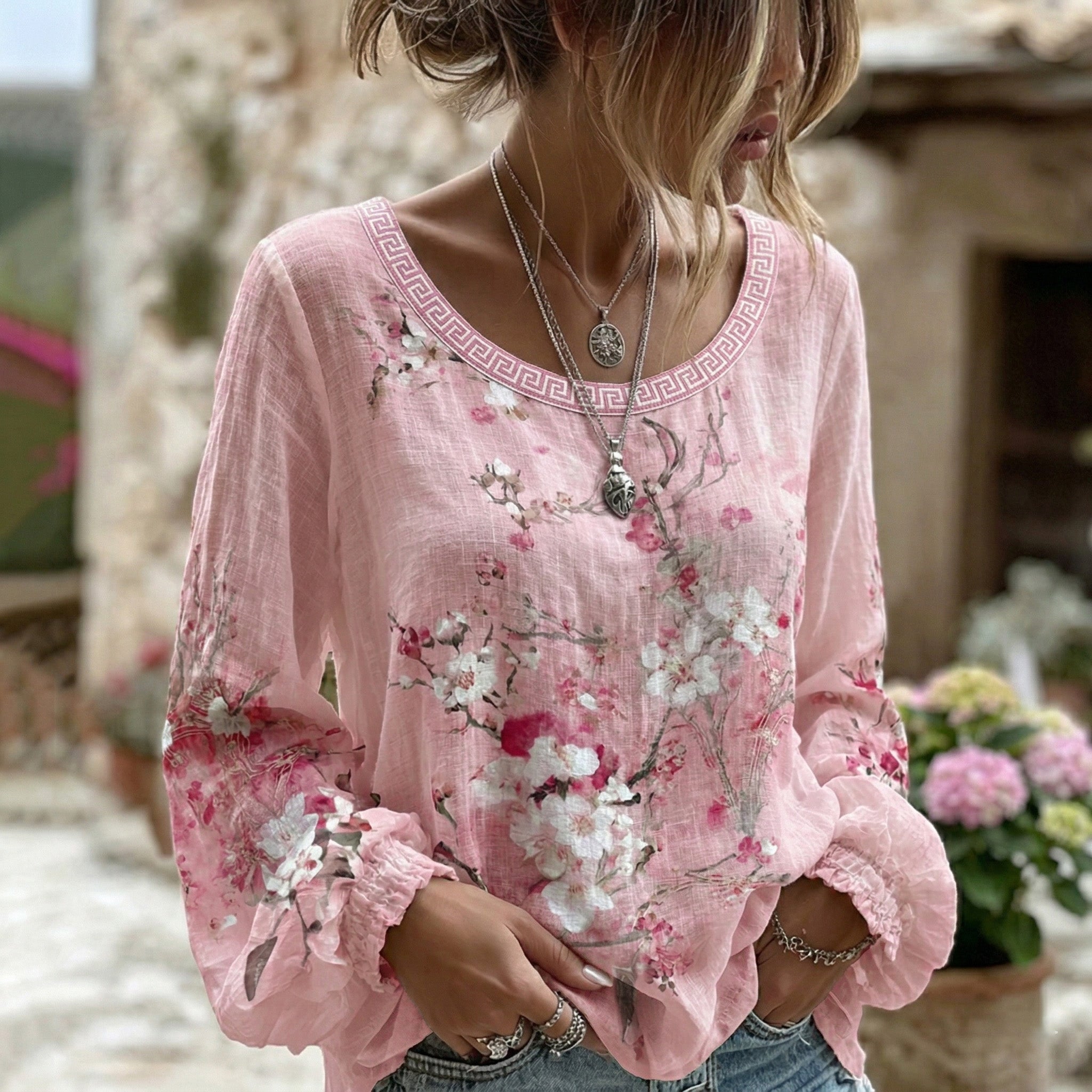 Women's Sakura Art Print Crew Neck Linen Blend T-shirt
