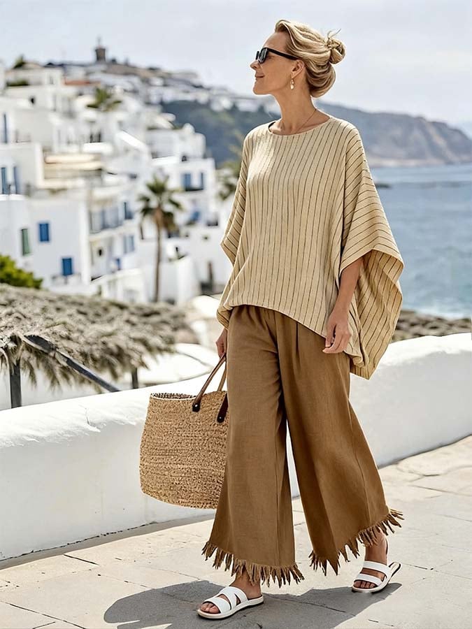 Women'S Loose-Fitting Batwing Sleeve Top And Striped Tassel Pants Set.