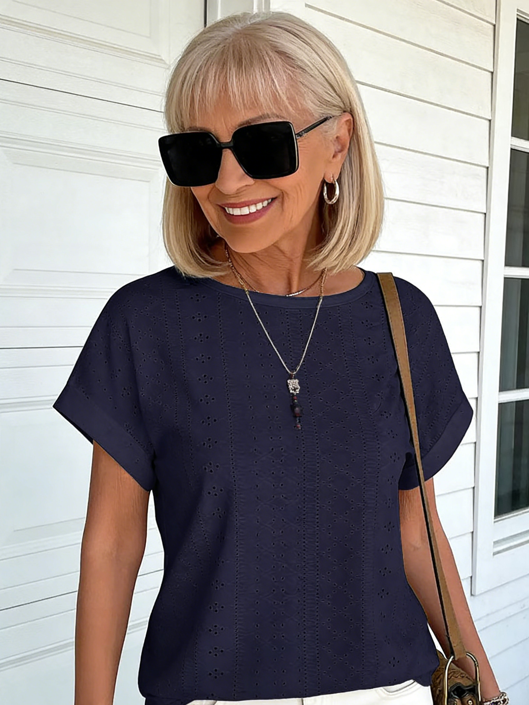 Textured Fabric Solid Color Crew Neck Loose Short Sleeve T-Shirt Top Women