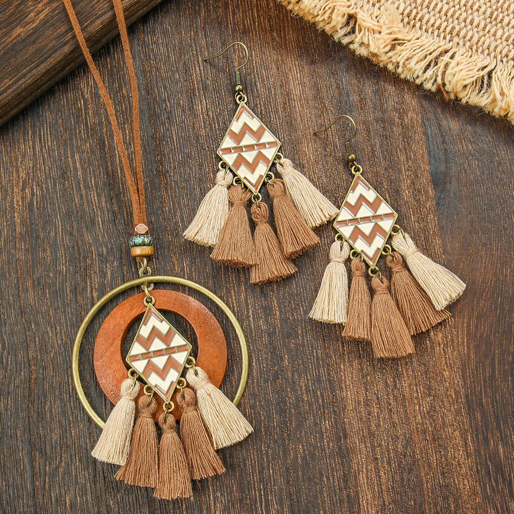 3pcs Boho Ethnic Long Sundry Colors Tassel Pendant Necklaces For Women Retro Rhinestone Drip Oil Alloy Necklace
