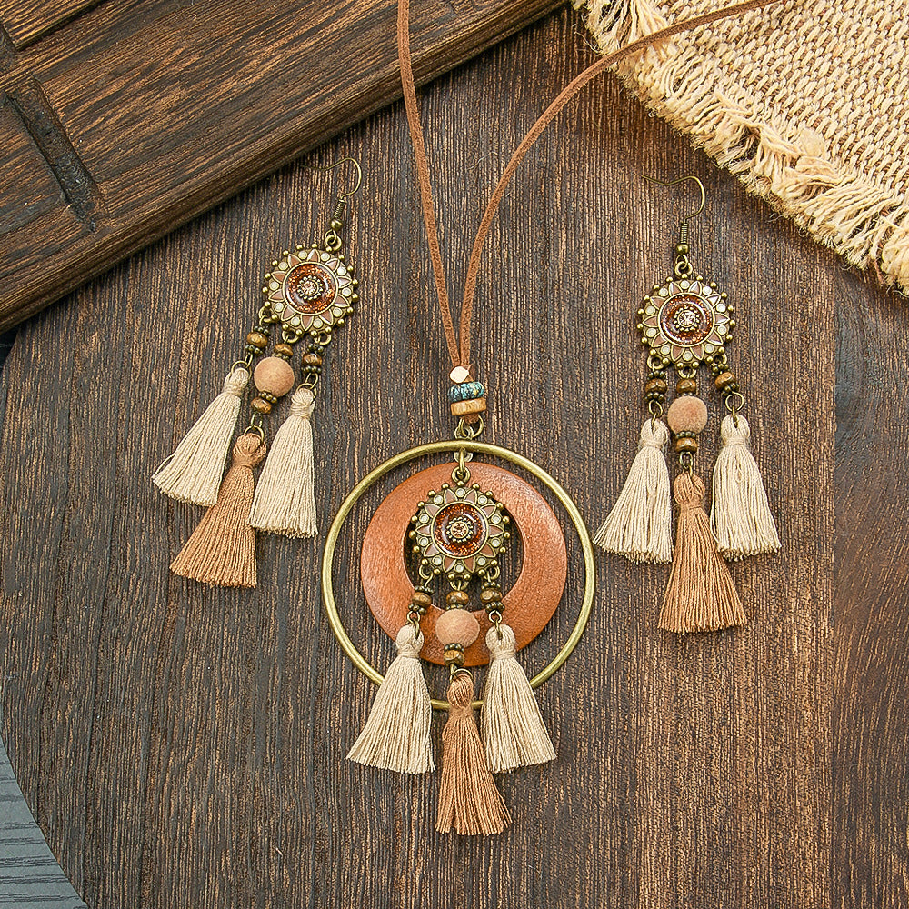 3pcs Boho Ethnic Long Sundry Colors Tassel Pendant Necklaces For Women Retro Rhinestone Drip Oil Alloy Necklace