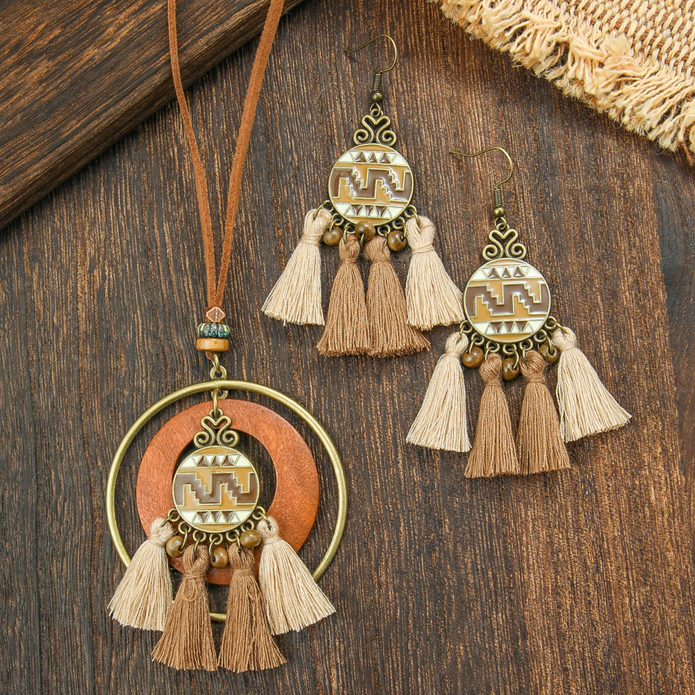 3pcs Boho Ethnic Long Sundry Colors Tassel Pendant Necklaces For Women Retro Rhinestone Drip Oil Alloy Necklace