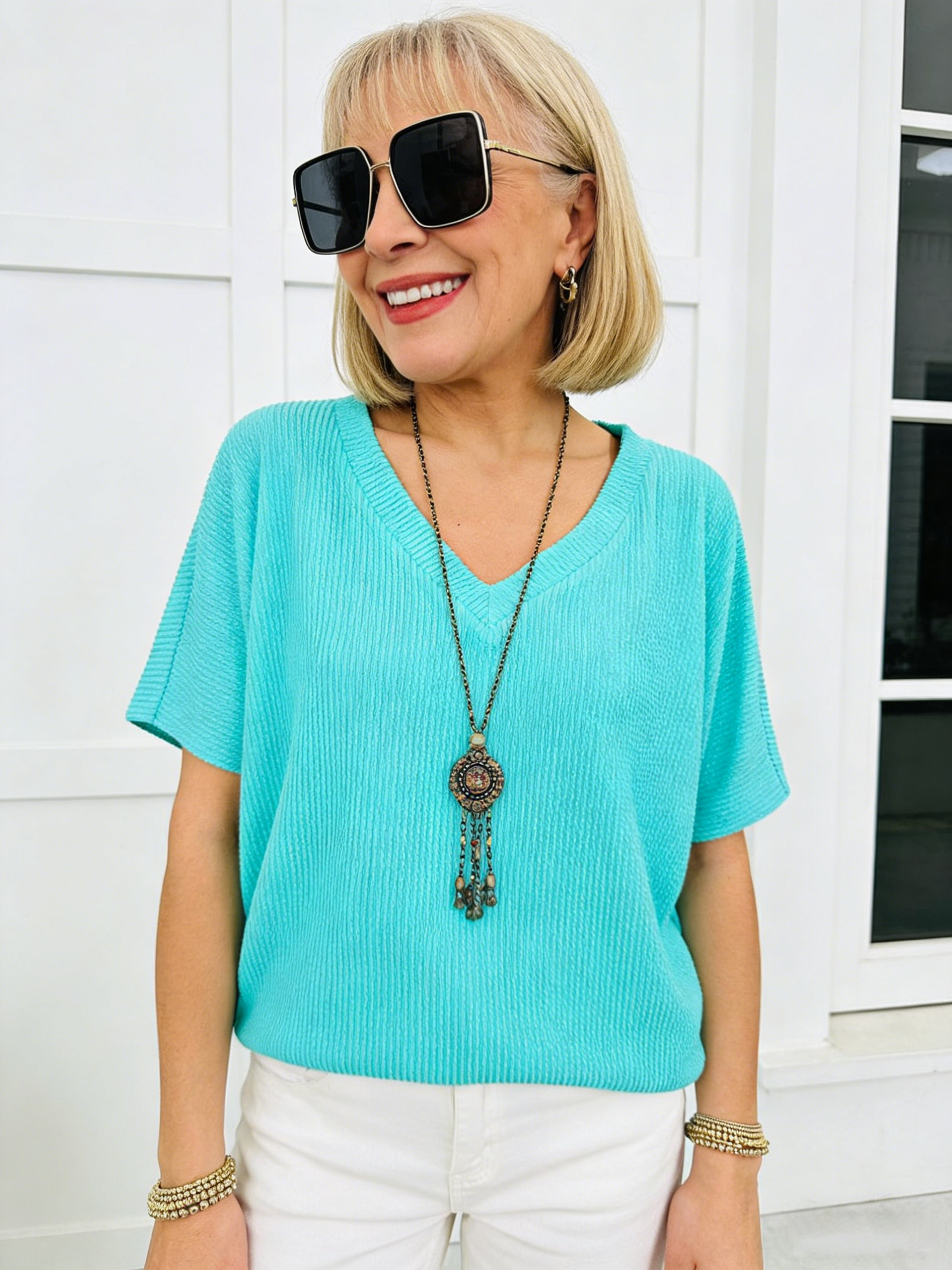 V-neck Threaded T-shirt Casual Small Loose Short-sleeved Top Women's Clothing