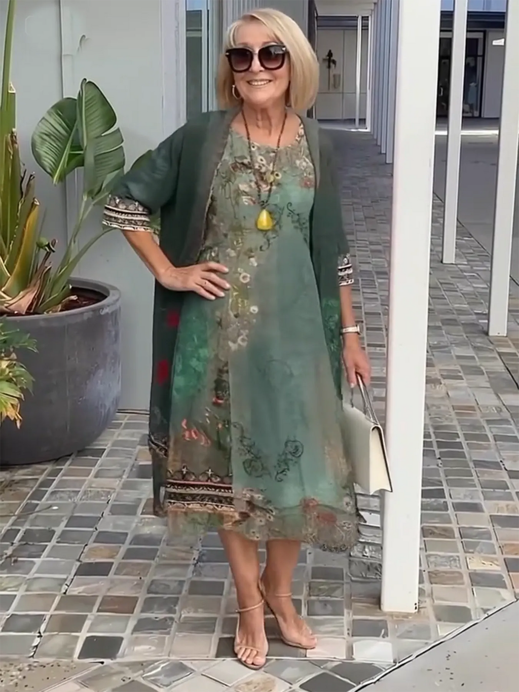 3/4 Sleeve Printing Coat & Dress Two-Piece Suit