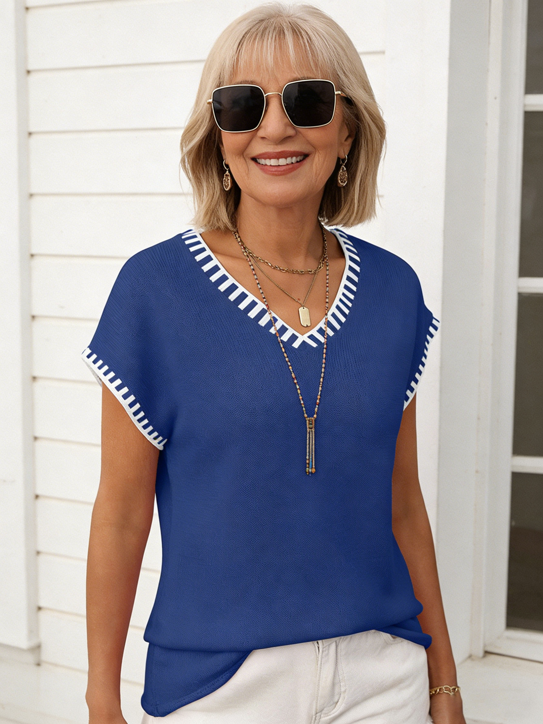 Women's Pullover V-neck Short-sleeved Striped Knitted Sweater