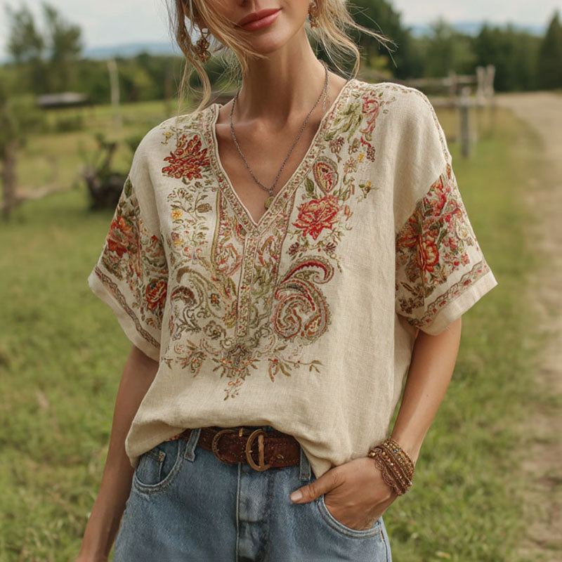 Women's Floral Paisley Print V-neck T-shirt